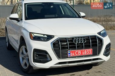 Позашляховик / Кросовер Audi Q5 2020 в Кам'янському