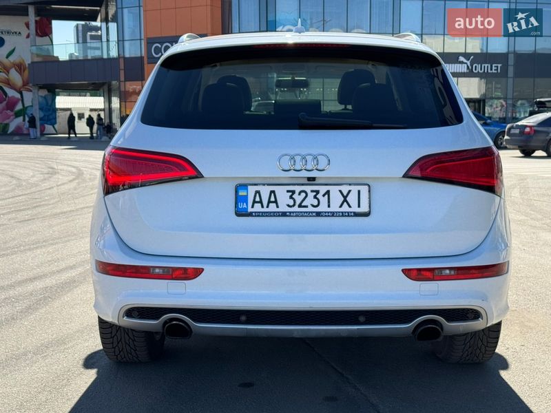 Позашляховик / Кросовер Audi Q5 2015 в Києві