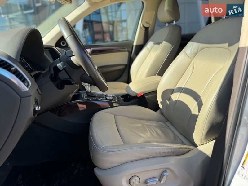 Позашляховик / Кросовер Audi Q5 2015 в Києві