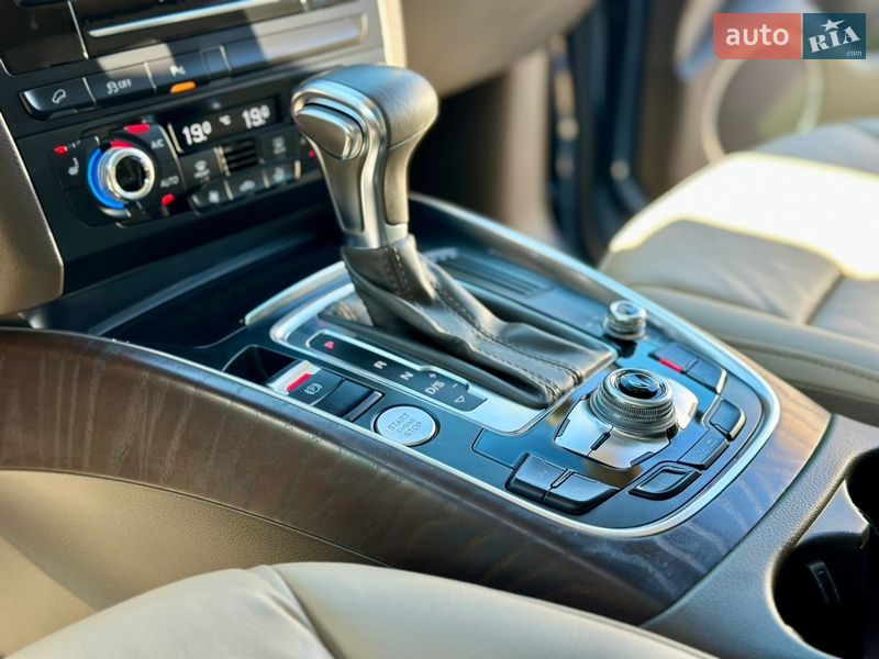 Внедорожник / Кроссовер Audi Q5 2016 в Киеве