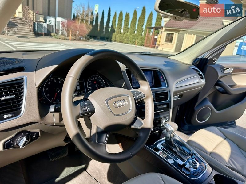 Внедорожник / Кроссовер Audi Q5 2016 в Киеве