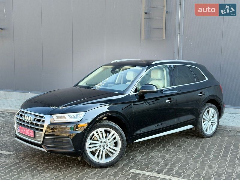 Позашляховик / Кросовер Audi Q5 2019 в Києві
