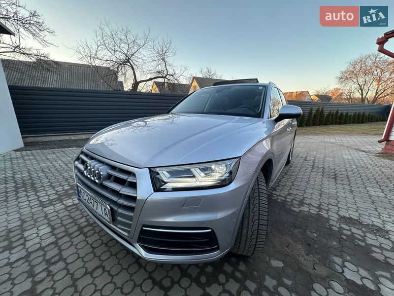 Внедорожник / Кроссовер Audi Q5 2017 в Ратным