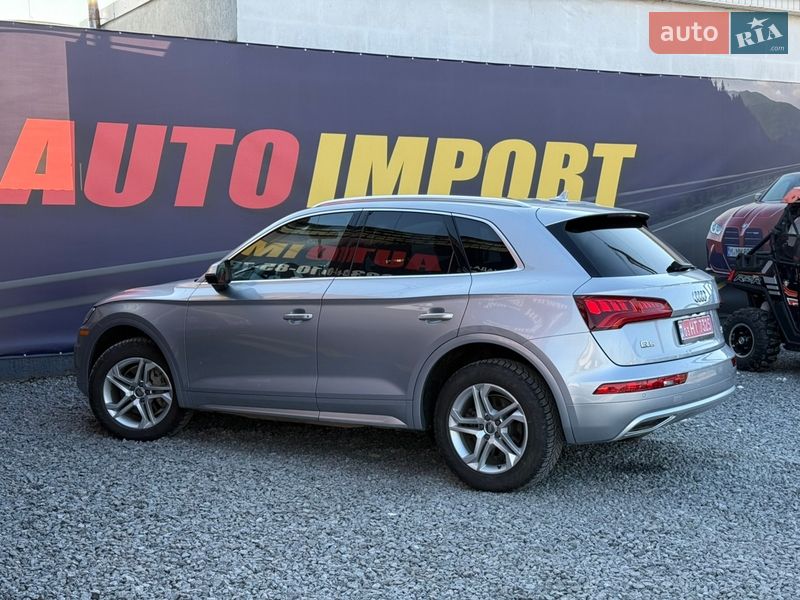 Позашляховик / Кросовер Audi Q5 2018 в Стрию