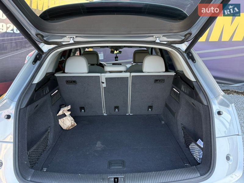 Позашляховик / Кросовер Audi Q5 2018 в Стрию