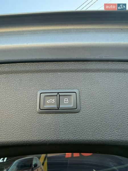 Позашляховик / Кросовер Audi Q5 2018 в Стрию