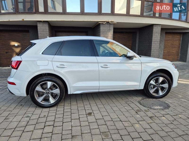 Внедорожник / Кроссовер Audi Q5 2022 в Ивано-Франковске фото 4 Внедорожник / Кроссовер Audi Q5 2022 в Ивано-Франковске