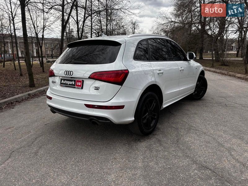 Внедорожник / Кроссовер Audi Q5 2013 в Запорожье