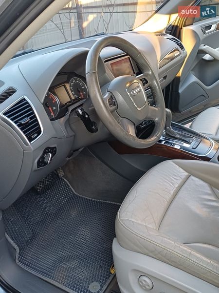 Позашляховик / Кросовер Audi Q5 2011 в Івано-Франківську