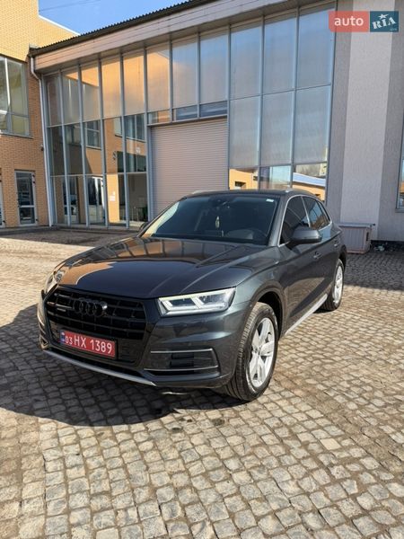 Внедорожник / Кроссовер Audi Q5 2018 в Луцке