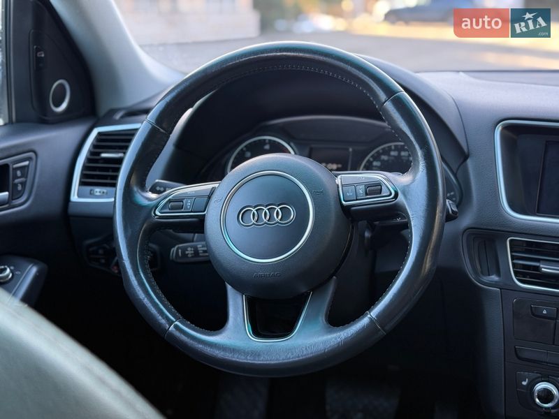 Внедорожник / Кроссовер Audi Q5 2014 в Тернополе
