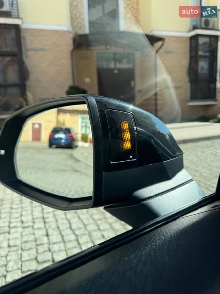 Внедорожник / Кроссовер Audi Q5 2023 в Киеве