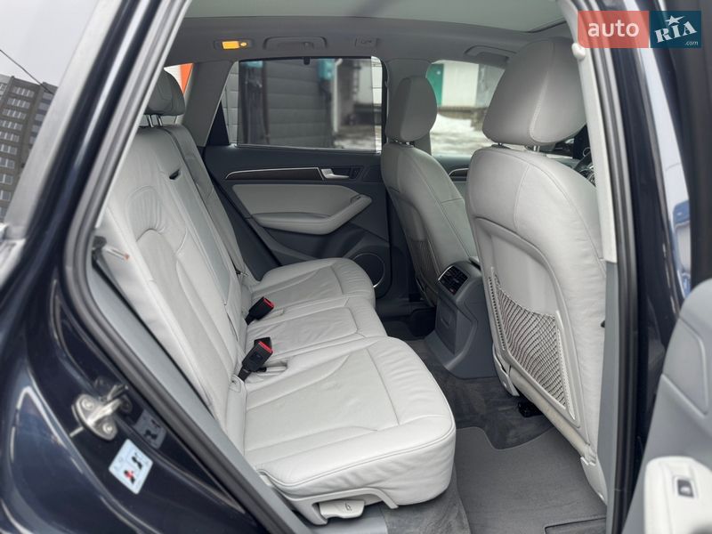 Внедорожник / Кроссовер Audi Q5 2014 в Черкассах