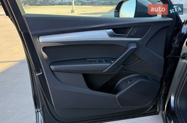 Внедорожник / Кроссовер Audi Q5 2019 в Киеве
