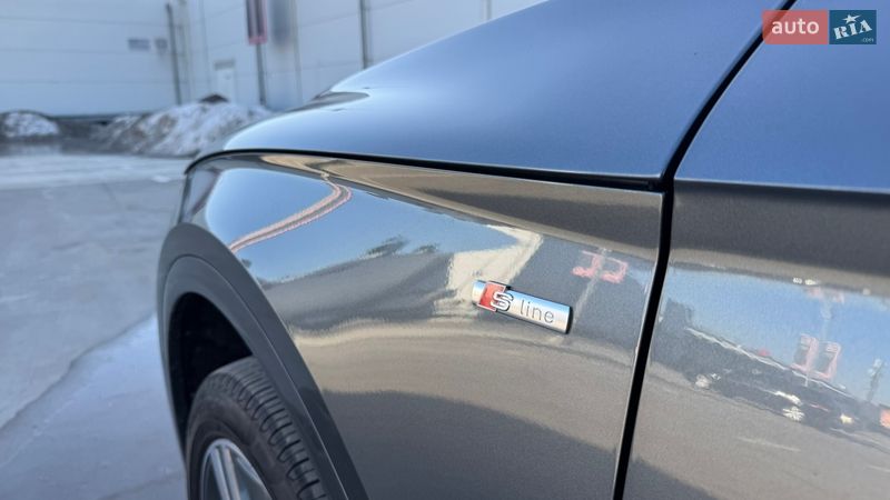 Внедорожник / Кроссовер Audi Q5 2019 в Киеве