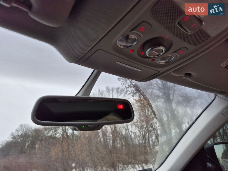 Внедорожник / Кроссовер Audi Q5 2015 в Полтаве