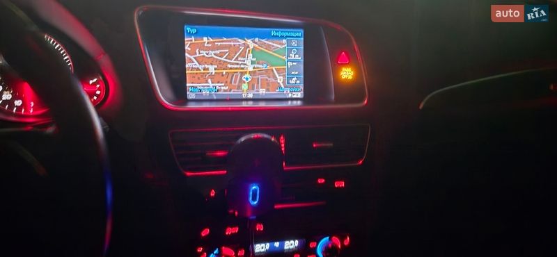 Внедорожник / Кроссовер Audi Q5 2015 в Полтаве