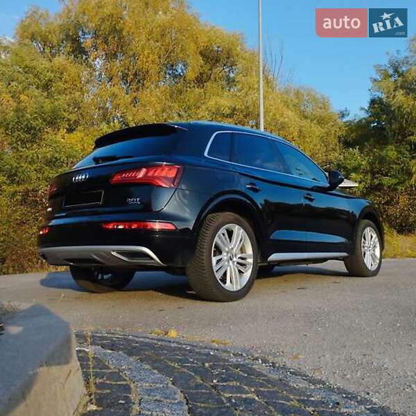 Внедорожник / Кроссовер Audi Q5 2018 в Львове