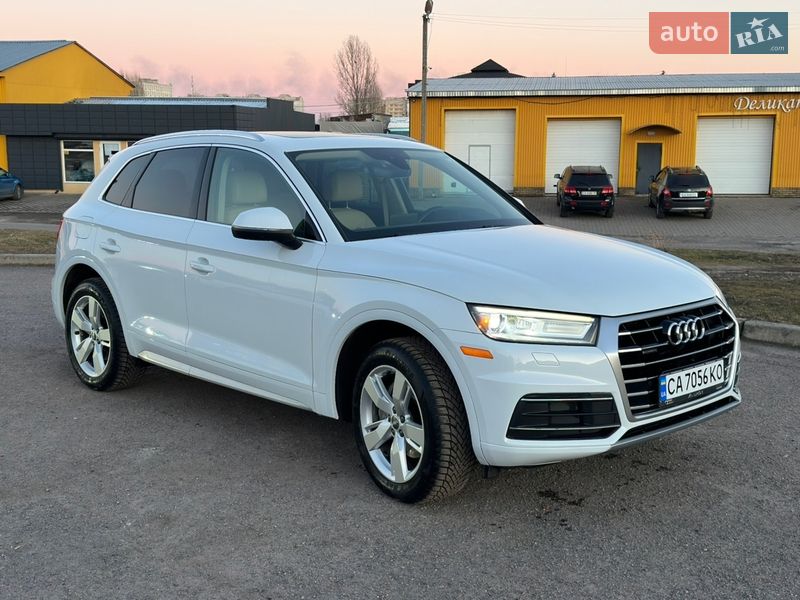 Внедорожник / Кроссовер Audi Q5 2019 в Черкассах