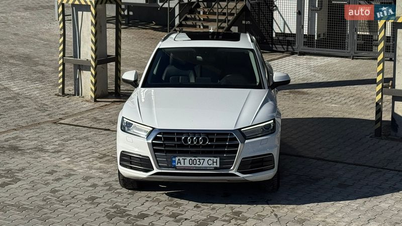 Позашляховик / Кросовер Audi Q5 2017 в Івано-Франківську