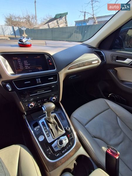 Внедорожник / Кроссовер Audi Q5 2013 в Чуднове