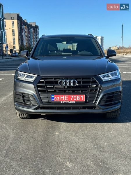 Позашляховик / Кросовер Audi Q5 2020 в Рівному