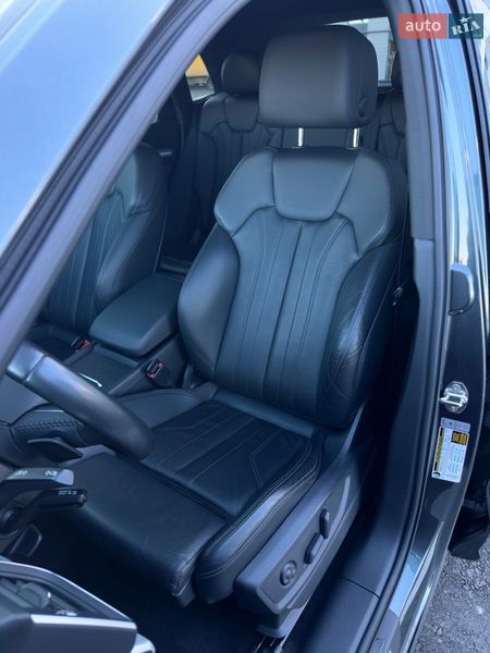 Позашляховик / Кросовер Audi Q5 2020 в Рівному