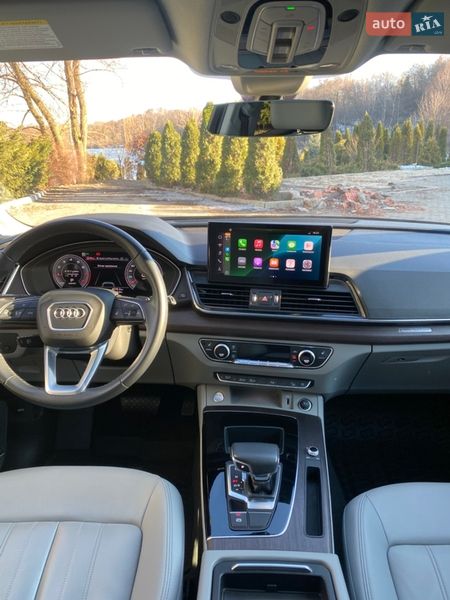 Внедорожник / Кроссовер Audi Q5 2022 в Киеве