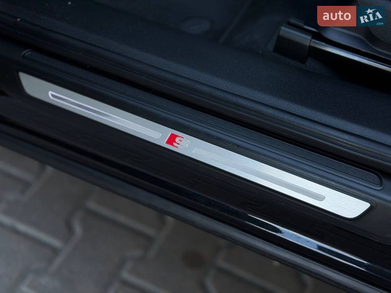 Позашляховик / Кросовер Audi Q5 2023 в Києві