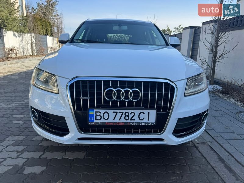 Позашляховик / Кросовер Audi Q5 2015 в Львові