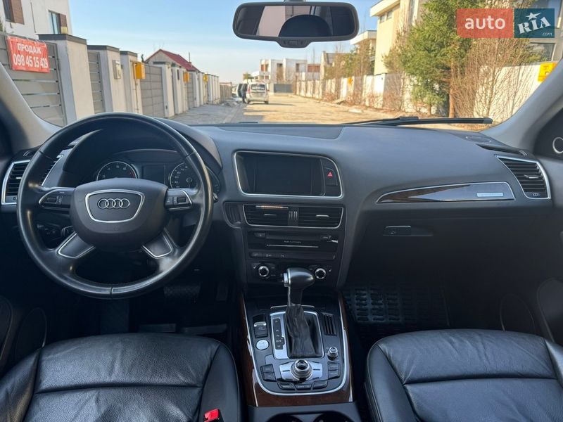 Позашляховик / Кросовер Audi Q5 2015 в Львові