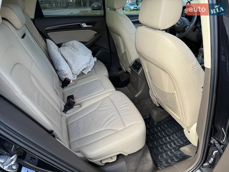 Внедорожник / Кроссовер Audi Q5 2014 в Львове