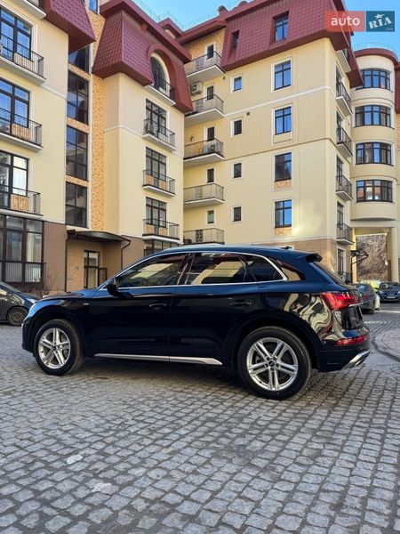 Позашляховик / Кросовер Audi Q5 2020 в Києві фото 11 Позашляховик / Кросовер Audi Q5 2020 в Києві