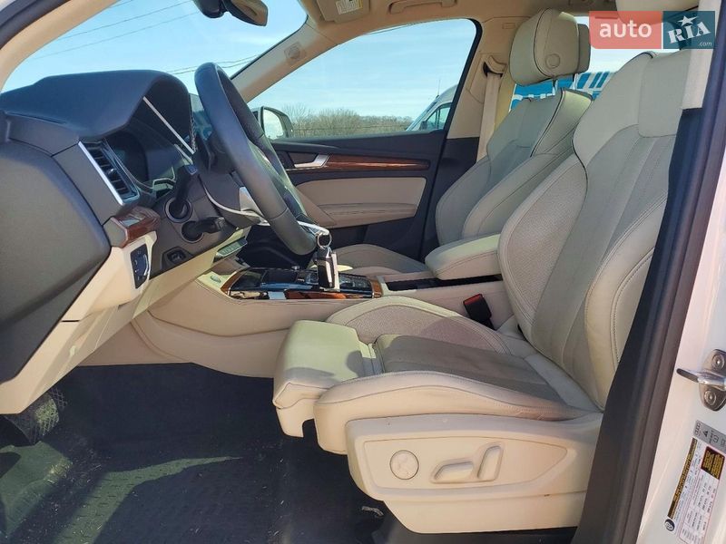 Внедорожник / Кроссовер Audi Q5 2023 в Львове