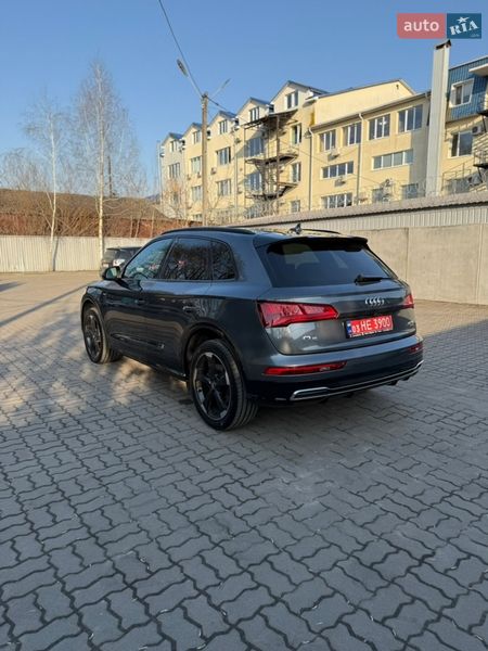 Внедорожник / Кроссовер Audi Q5 2020 в Луцке