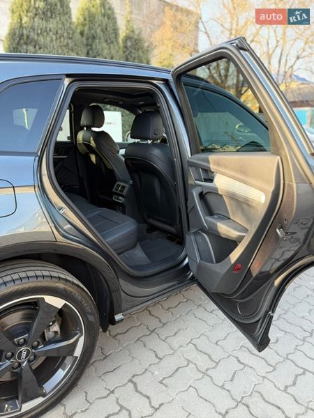 Внедорожник / Кроссовер Audi Q5 2020 в Луцке