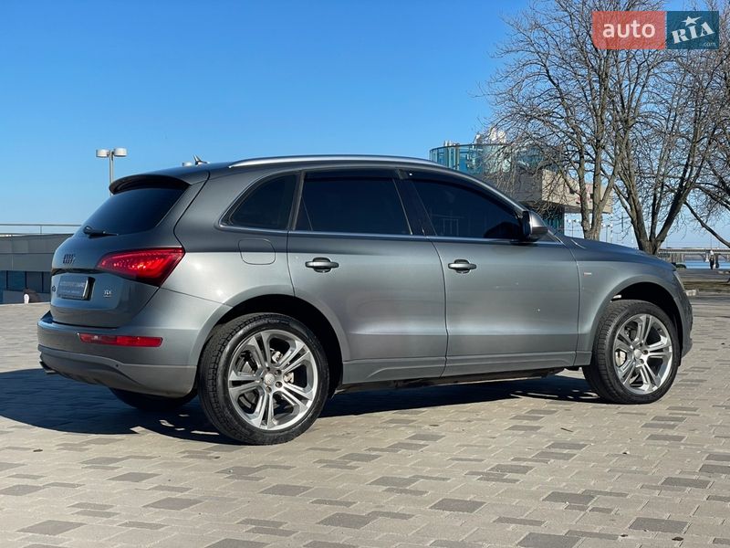 Внедорожник / Кроссовер Audi Q5 2013 в Днепре