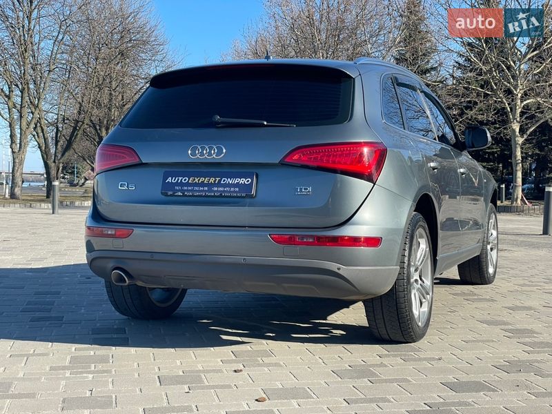 Внедорожник / Кроссовер Audi Q5 2013 в Днепре