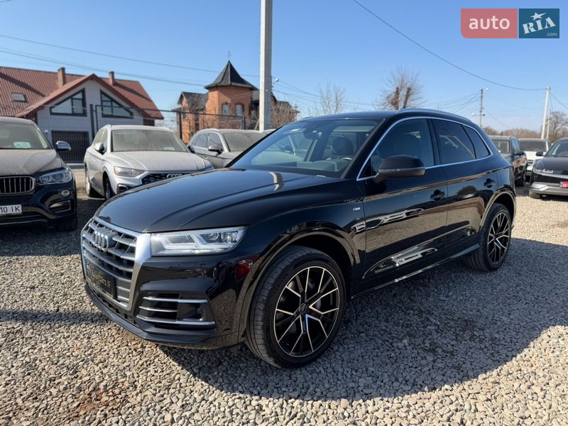 Позашляховик / Кросовер Audi Q5 2019 в Івано-Франківську