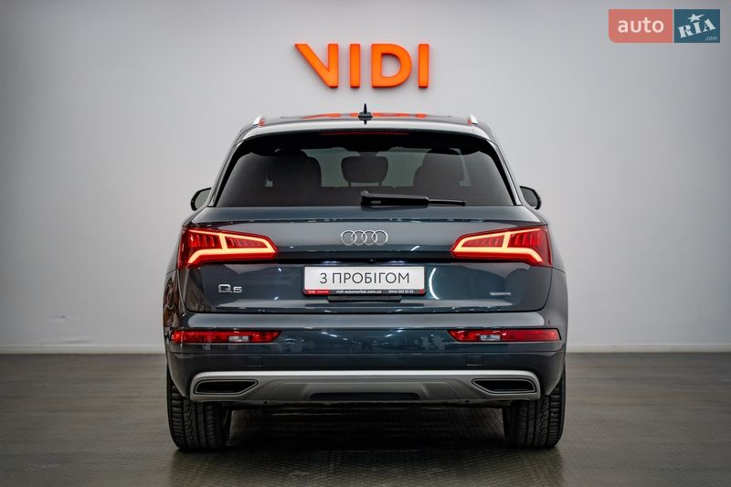 Внедорожник / Кроссовер Audi Q5 2018 в Киеве