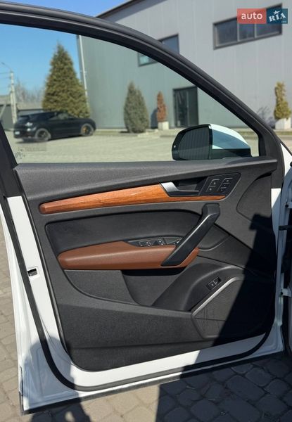 Позашляховик / Кросовер Audi Q5 2022 в Івано-Франківську фото 33 Позашляховик / Кросовер Audi Q5 2022 в Івано-Франківську