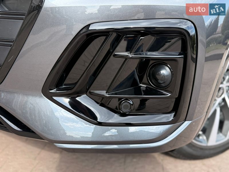 Внедорожник / Кроссовер Audi Q5 2024 в Стрые