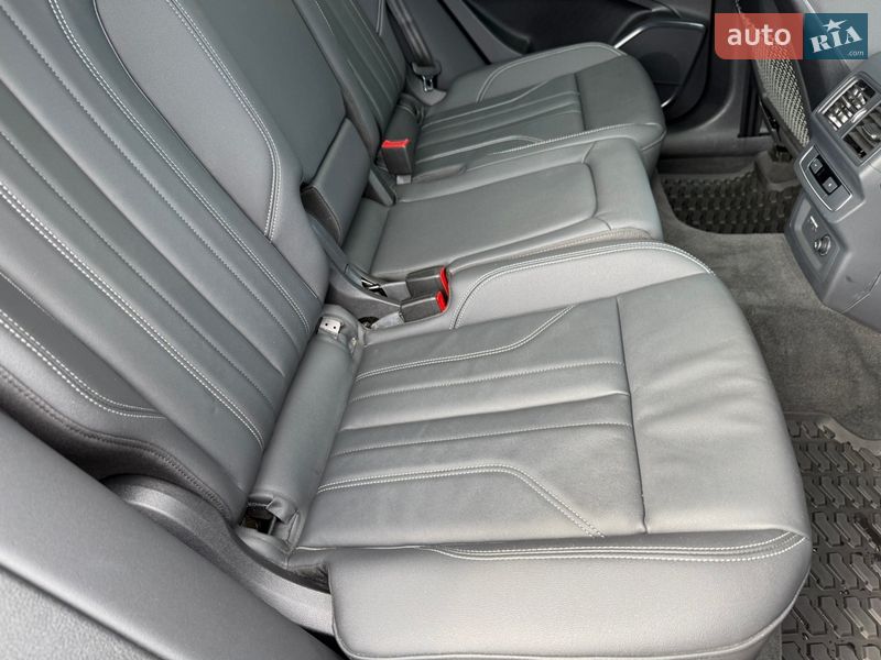 Внедорожник / Кроссовер Audi Q5 2024 в Стрые