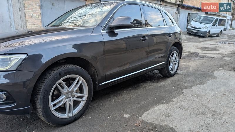 Позашляховик / Кросовер Audi Q5 2013 в Києві