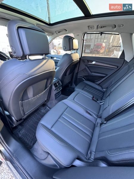 Позашляховик / Кросовер Audi Q5 2023 в Івано-Франківську