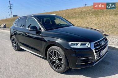 Внедорожник / Кроссовер Audi Q5 2018 в Днепре