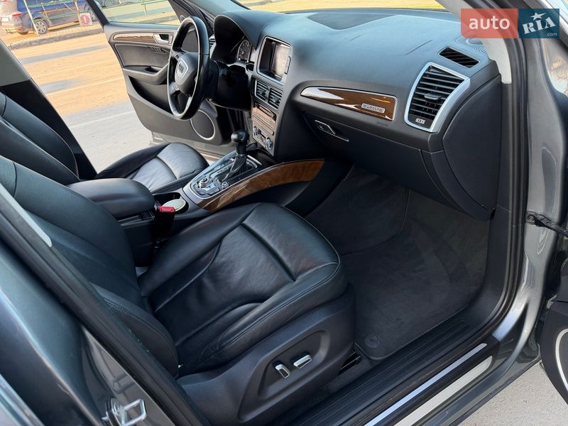 Внедорожник / Кроссовер Audi Q5 2015 в Тернополе