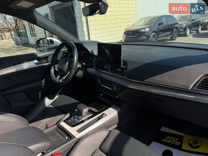 Позашляховик / Кросовер Audi Q5 2020 в Івано-Франківську