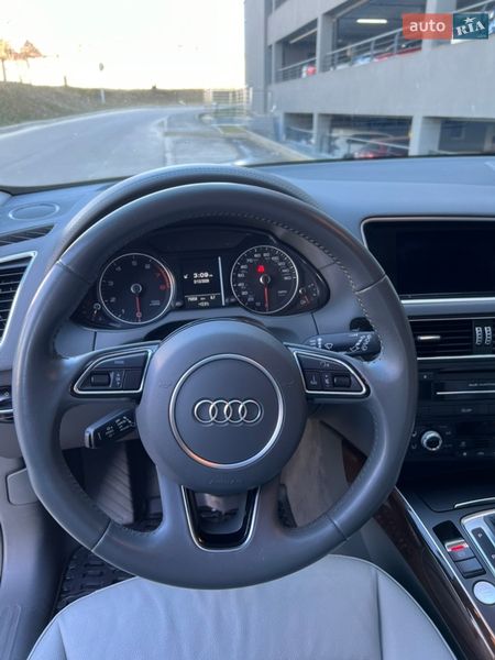 Внедорожник / Кроссовер Audi Q5 2015 в Львове