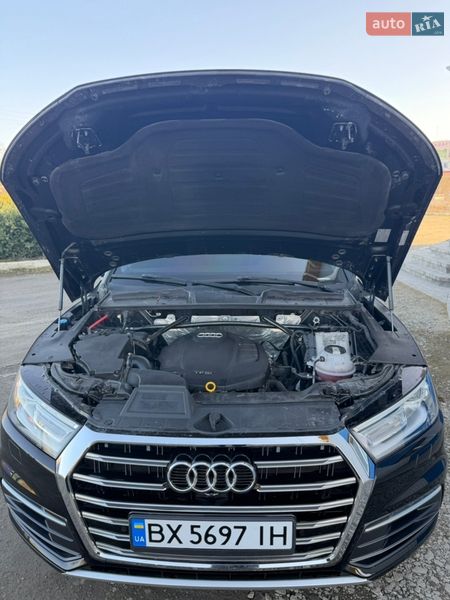 Позашляховик / Кросовер Audi Q5 2018 в Шепетівці